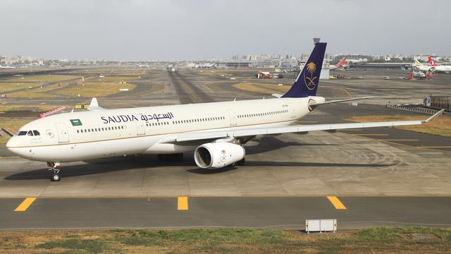 HZ-AQ11:Airbus A330-300:Saudia